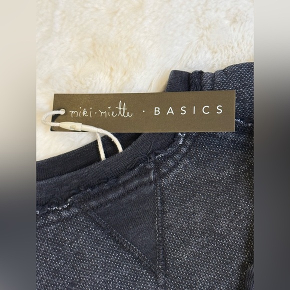 Miki Miette Pullover NWT - Picture 2 of 3